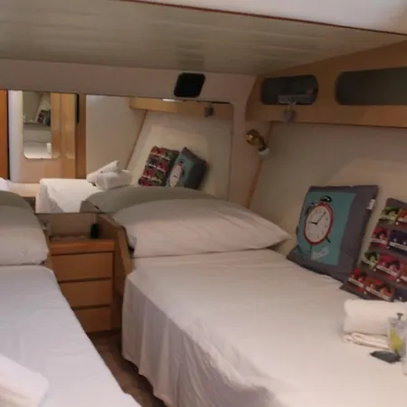 Boathotels Marina Sant'elena 船屋 *